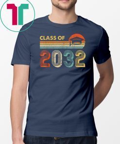 Class Of 2032 Grow With Me Pre-K Graduate Vintage Retro T-Shirt