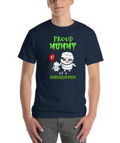 Proud Mummy Mom With Kid Halloween Of A Kindergarten T-Shirt