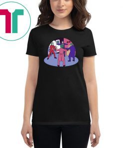 Jokers Poiting At Jokers Shirt