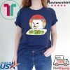 Angry women yelling at confused cat at dinner table meme Tee Shirt