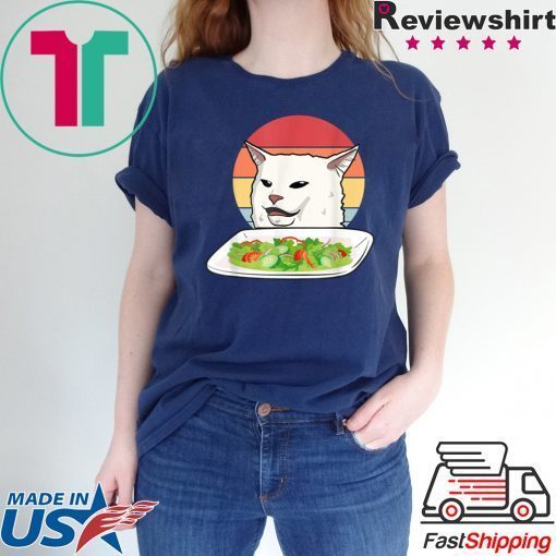 Angry women yelling at confused cat at dinner table meme Tee Shirt