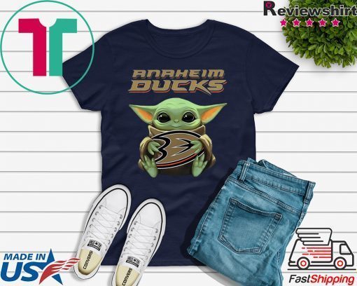 Baby Yoda Hug Anaheim Ducks Star Wars Mandalorian Shirt