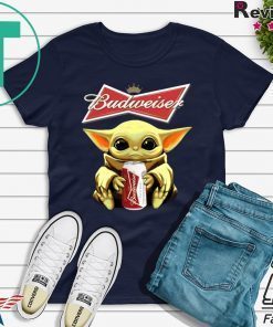 Baby Yoda Hug Budweiser Beer T-Shirt