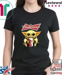 Baby Yoda Hug Budweiser Beer T-Shirt