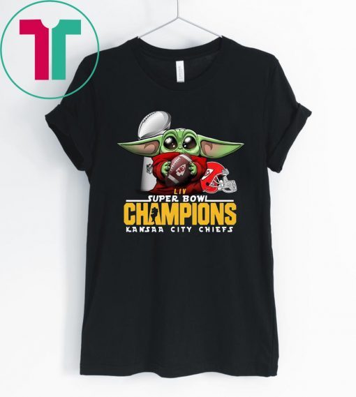 Baby Yoda Hug Kansas City Chiefs LIVE Super Bowl Champions 2020 T-Shirt