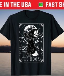 Tarot Card Crescent Moon And Black Cat Witch Hat Halloween T-Shirt