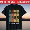 Vintage Born in October 1969 52st Birthday 52 Years Old Tee Shirt