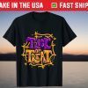 Halloween Trick or Treat Costume Spiderweb Illustration T-Shirt