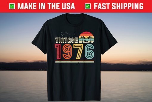 Vintage 1976 45th Birthday 45 Year Old T-Shirt