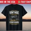 Vintage 1977 44th Birthday 44 Year Old T-Shirt