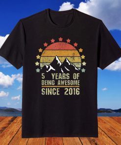 2016 Vintage 5th Birthday 5 Years Old T-Shirt