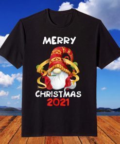 Gnome Lover Xmas Lighting Gnome Merry Christmas 2021 Classic T-Shirt