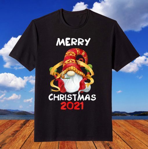 Gnome Lover Xmas Lighting Gnome Merry Christmas 2021 Classic T-Shirt