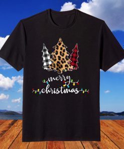 Leopard Buffalo Plaid White Red Tree Lights Merry Christmas T-Shirt