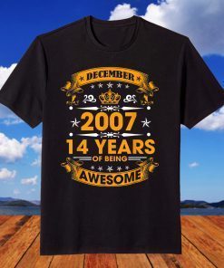 Vintage Born December 2007 14th Birthday 14 Years Old T-Shirt