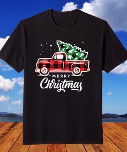 Vintage Style Farm Red Truck with Christmas Tree T-Shirt