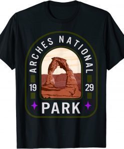 Arches National Park 1929 Moab Utah Nature Camping Hiking Gift Shirt