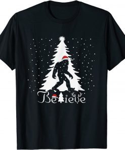 Bigfoot Sasquatch Yeti Believe santa hat Christmas Pajamas 2022 Shirt