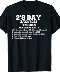 2'S Twosday 2022 - February 22.2022 Cute Twosday Teacher Classic T-Shirt