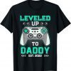 Promoted To Daddy EST. 2022 Leveled Up To Daddy Dad Classic T-Shirt