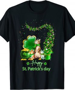 St Patricks Day Truck Cat Family Shamrock Classic Shirt