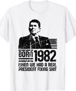 40 Year Old Born In 1982 Reagan Anti Biden Unisex T-Shirt