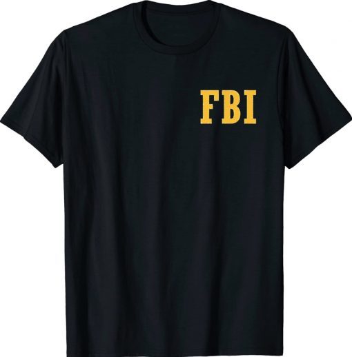 FBI raids former US president Trump's house Tee Shirt