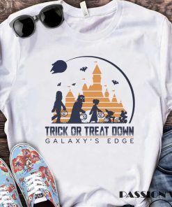 Trick Or Treat Down Galaxy's Edge Star Wars Darth Vader T-Shirt