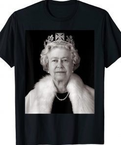 Queen II Elizabeth England Queen of England Tee Shirt