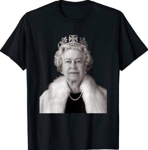 Victims Queen Elizabeth's II British Crown Majesty Queen Elizabeth's T-Shirt