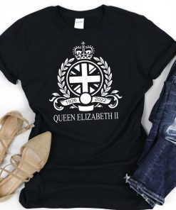 RIP Queen Elizabeth II The Queen 1926-2022 Tee Shirt