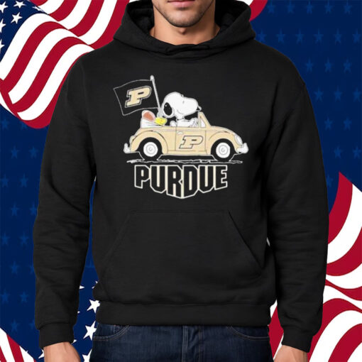 Snoopy and Woodstock driving car purdue boilermakers 2023 T-shirt Hoodie