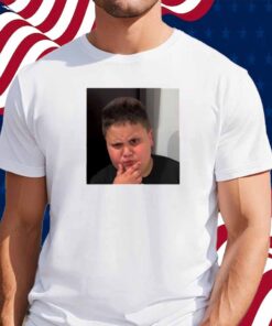 Drew Peterson Wearing A Rizzler Shirt