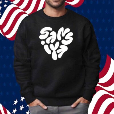 Thegrefg Wearing Saiyans Corazón Saiyans Shirt