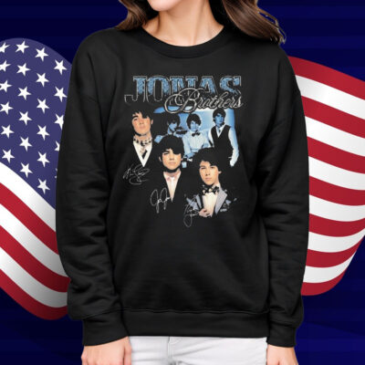 Jonas Brothers Signatures Photo Shirt