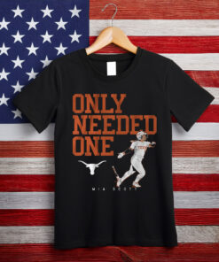 Texas Softball Mia Scott Only Needed One Shirt